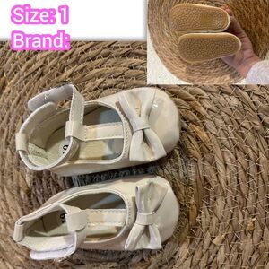 Babygirl dress shoes